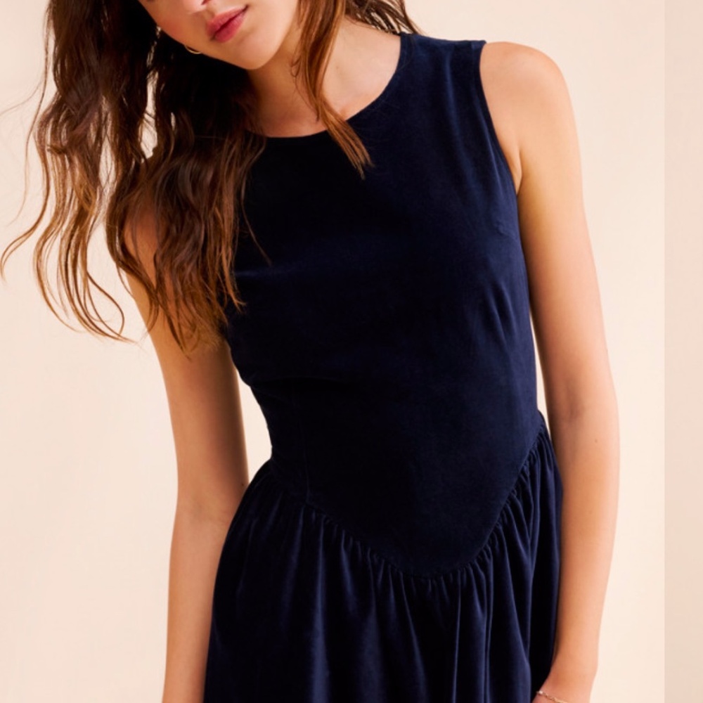 Anthropologie Find me now Velvet Midi Dress